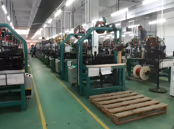 Máy móc nhà xưởng công ty Hongdun Việt Nam