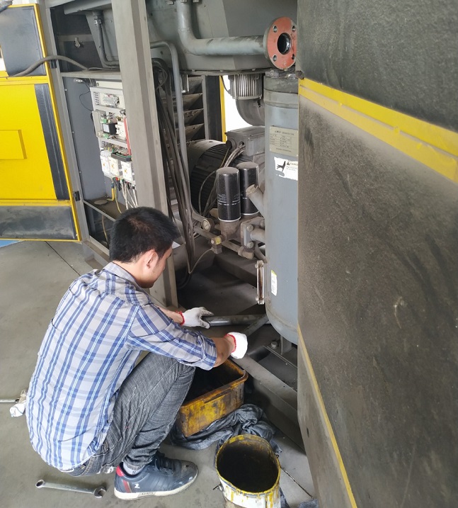 Bảo dưỡng định kỳ máy nén khí - Phụ Tùng Máy Nén Khí Bảo Tín - Công Ty TNHH Thiết Bị Công Nghiệp Bảo Tín