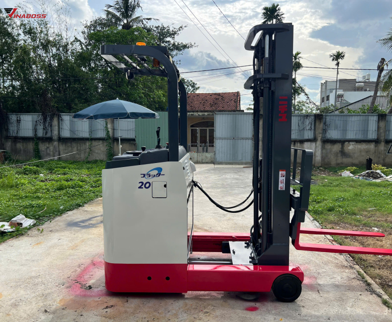 Xe nâng điện đứng lái Nichiyu FBRM20 75B-400
