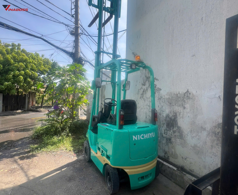 Xe nâng Nichiyu FB18PN 70B-450SF