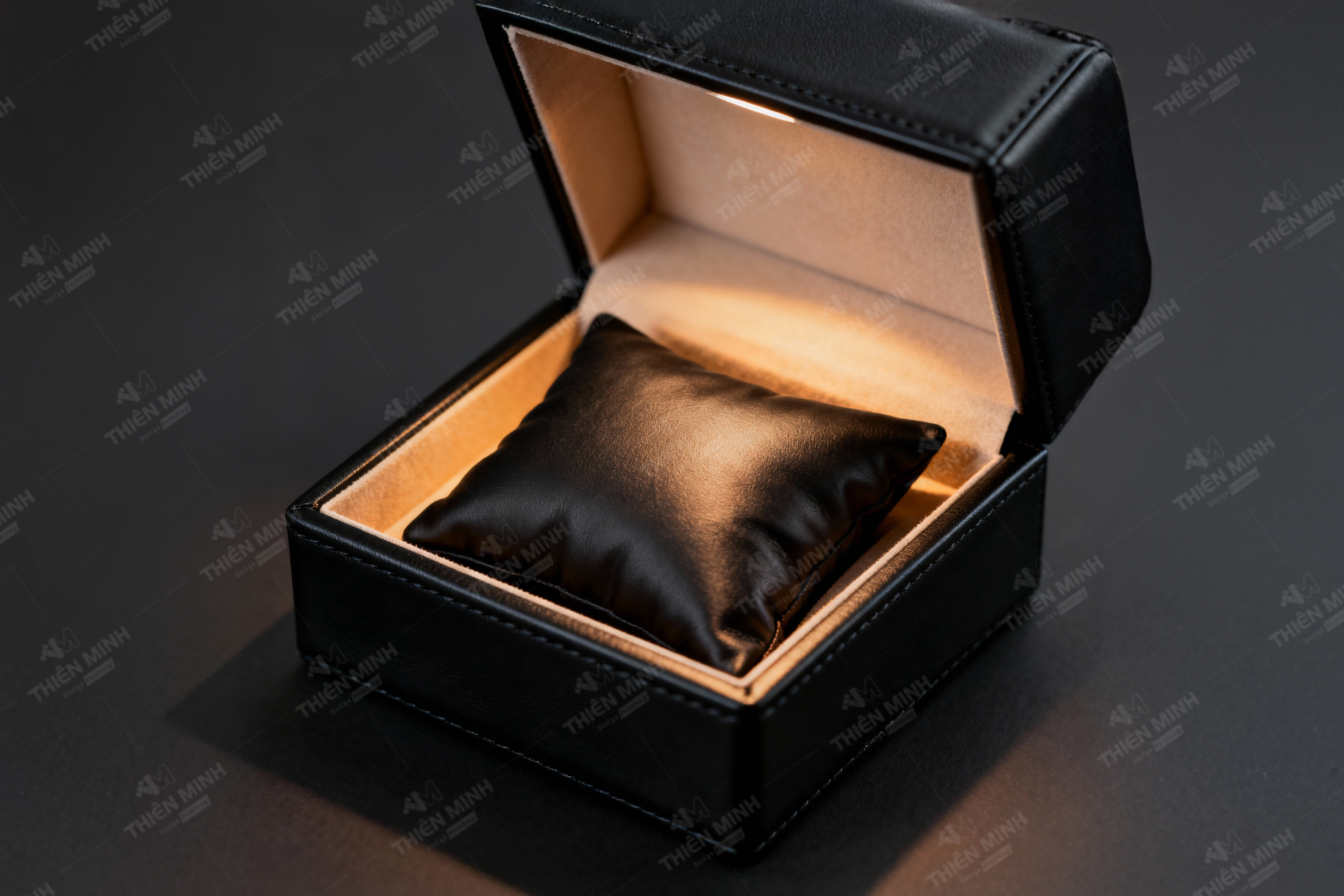 In hộp đựng đồng hồ - In ấn Thiên Minh - Công Ty TNHH In ấn Thiên Minh