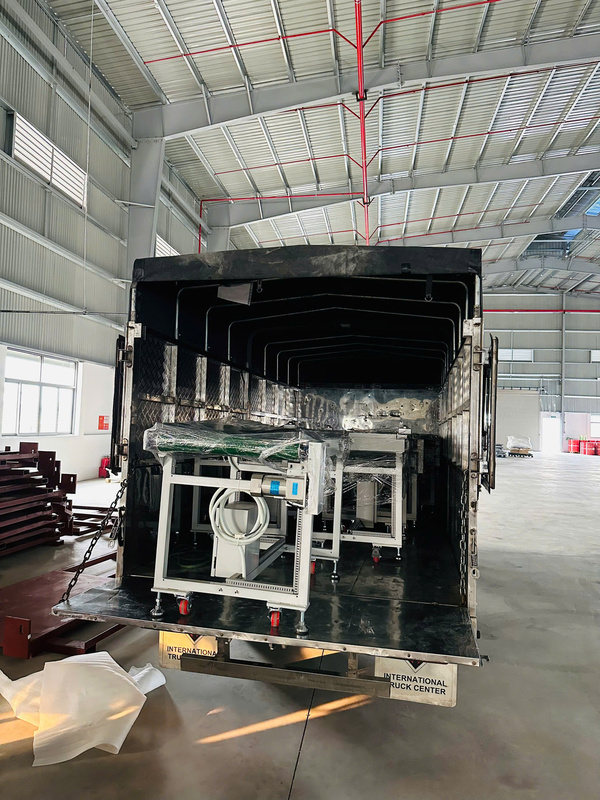 Băng tải PVC công nghiệp - Vỏ Tủ Điện SKM - Công Ty Cổ Phần Công Nghệ SKM