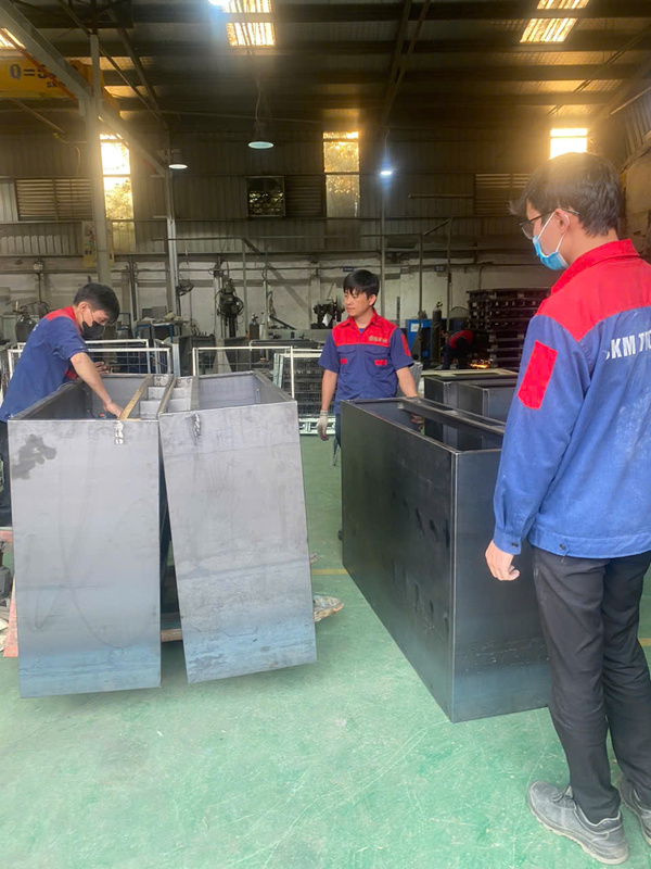 Hình ảnh hoạt động công ty SKM - Vỏ Tủ Điện SKM - Công Ty Cổ Phần Công Nghệ SKM