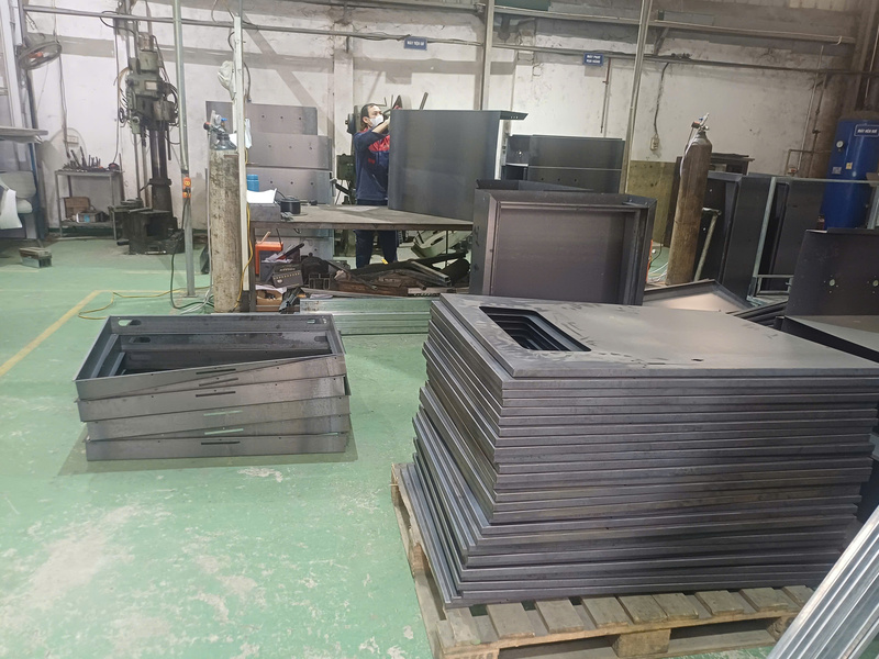 Vỏ tủ điện - Vỏ Tủ Điện SKM - Công Ty Cổ Phần Công Nghệ SKM