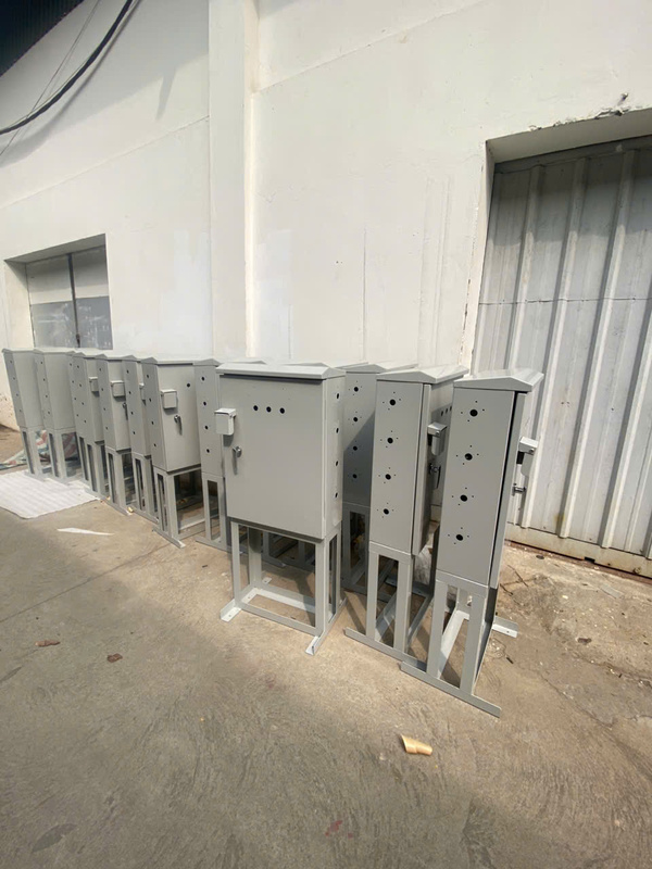 Vỏ tủ điện - Vỏ Tủ Điện SKM - Công Ty Cổ Phần Công Nghệ SKM