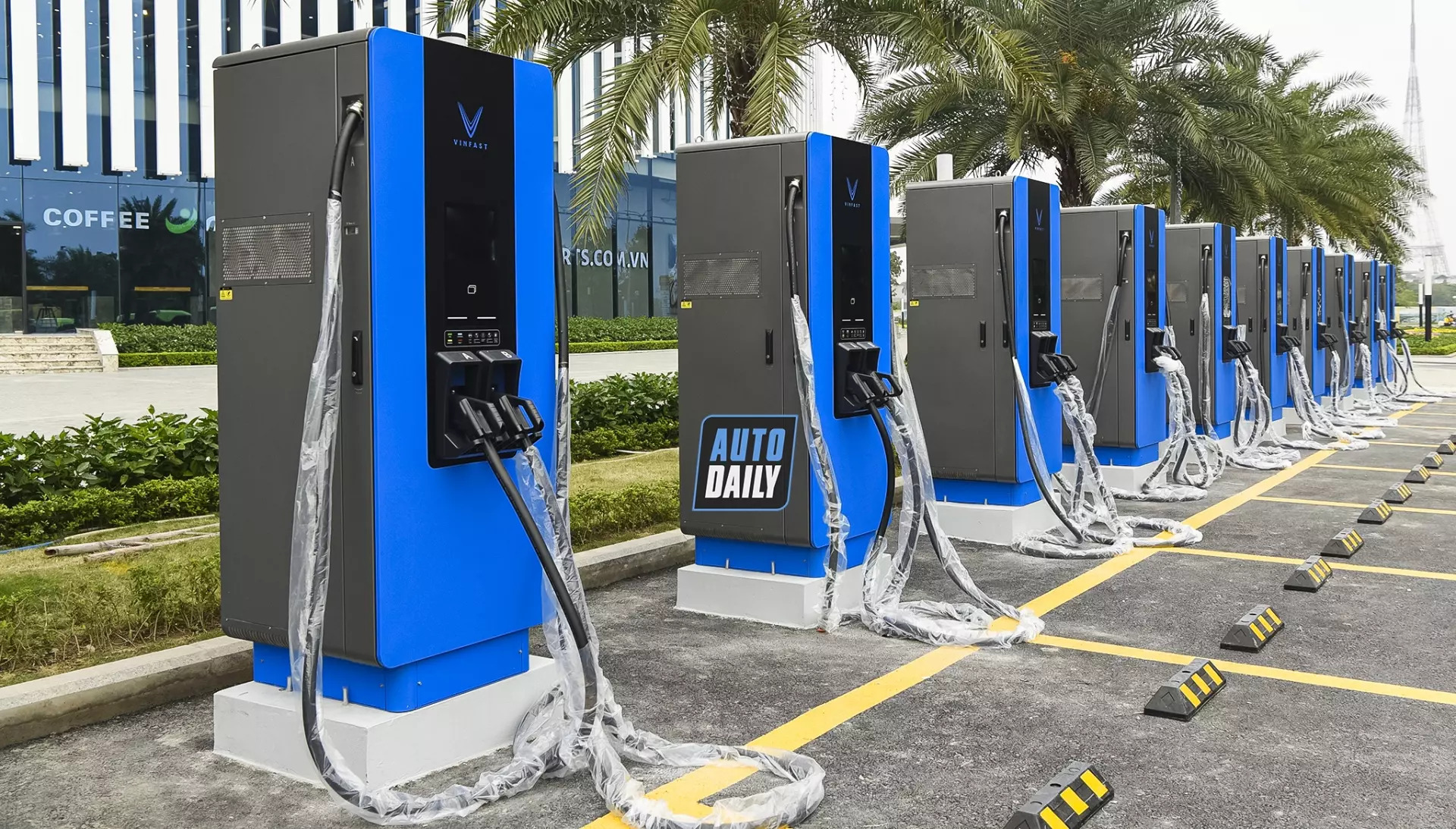 Trạm sạc xe điện Vinfas - Công Ty Cổ Phần Kyosei