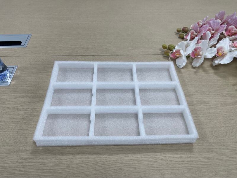 Khay xốp EPE cho thiết bị điện tử