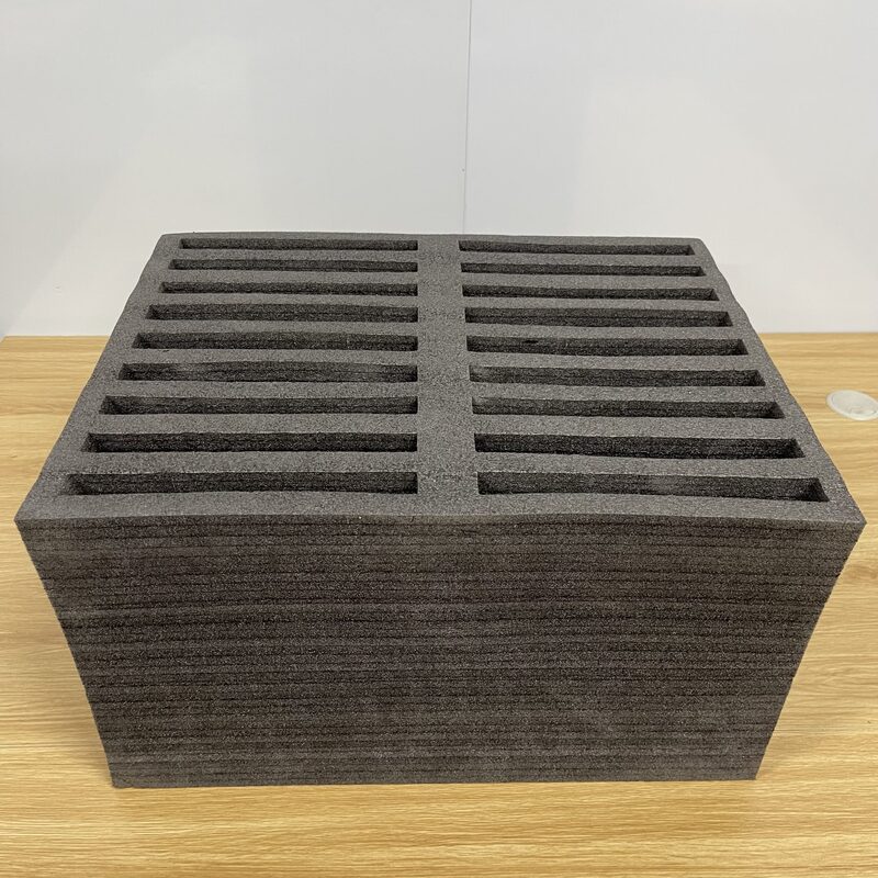 Khuôn xốp EPE cho thiết bị công nghiệp