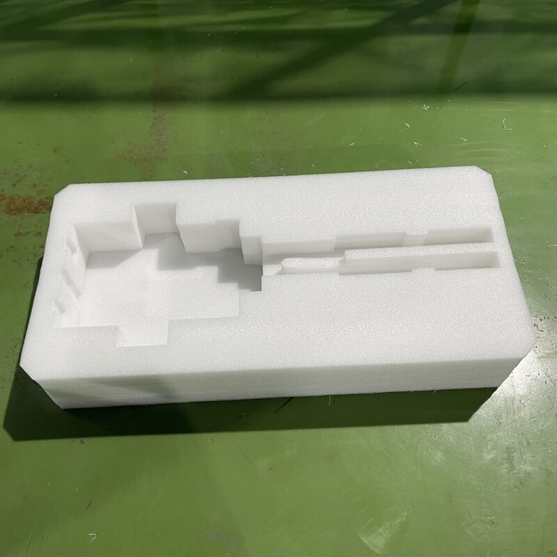 Khuôn xốp EPE trong đóng gói