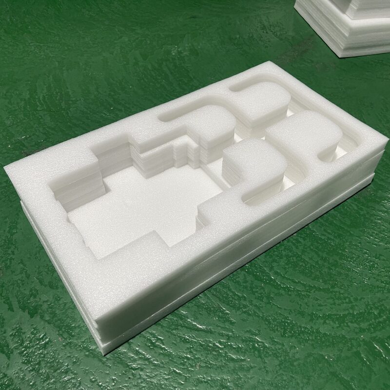 Khuôn xốp EPE trong đóng gói
