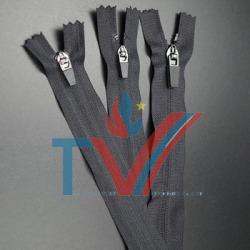 Dây kéo Nylon đầu bít