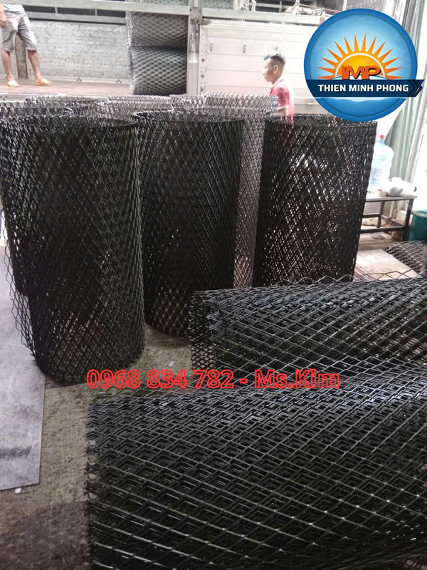 Cuộn lưới thép dập giãn sơn tĩnh điện