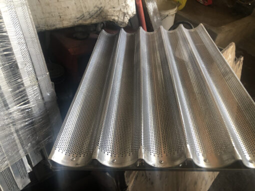 Khay lưới nướng bánh mì