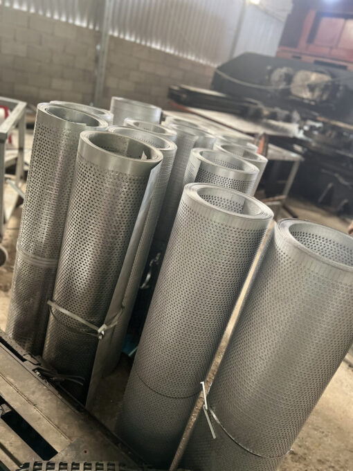 Lưới đột lỗ, dập lỗ, đục lỗ dạng cuộn