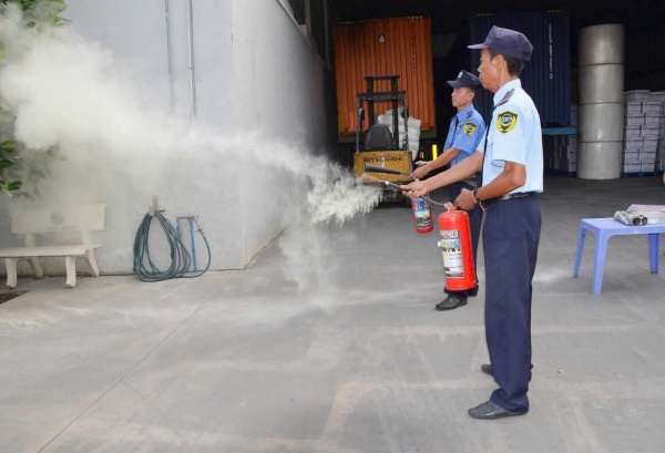 Dịch vụ bảo vệ - Công Ty TNHH Dịch Vụ Bảo Vệ Vệ Sĩ Dũng Phát