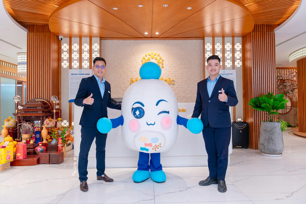 Mascot Mes-Mee