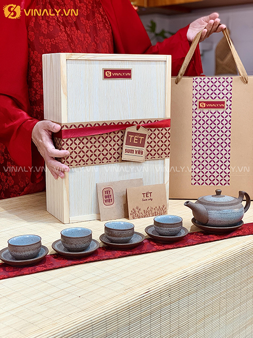 Set quà Tết doanh nghiệp