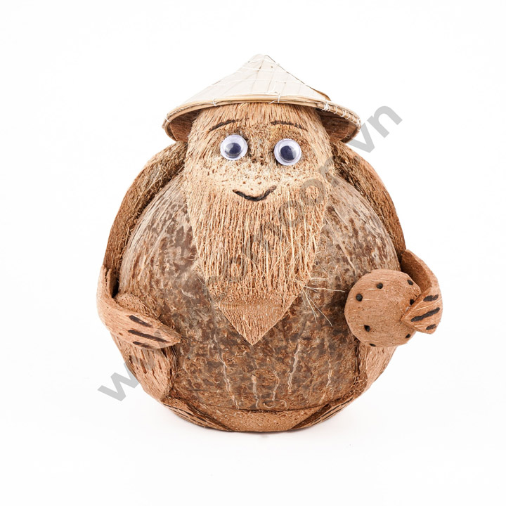 Khỉ cầm bóng - Sản Phẩm Từ Dừa Comoon - Công Ty TNHH Comoon