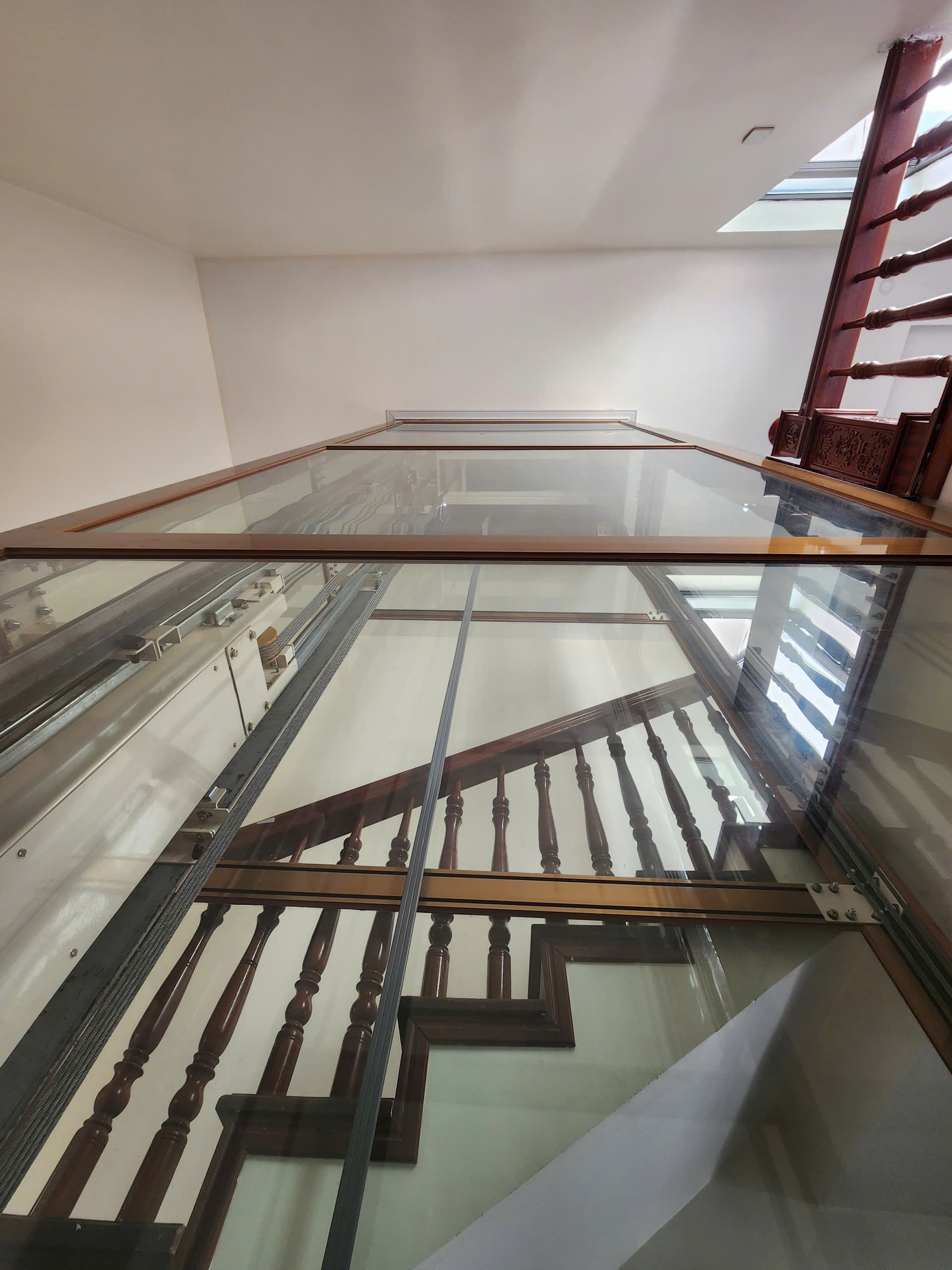 Thang máy - Công Ty TNHH MTV Thang Máy Niềm Tin