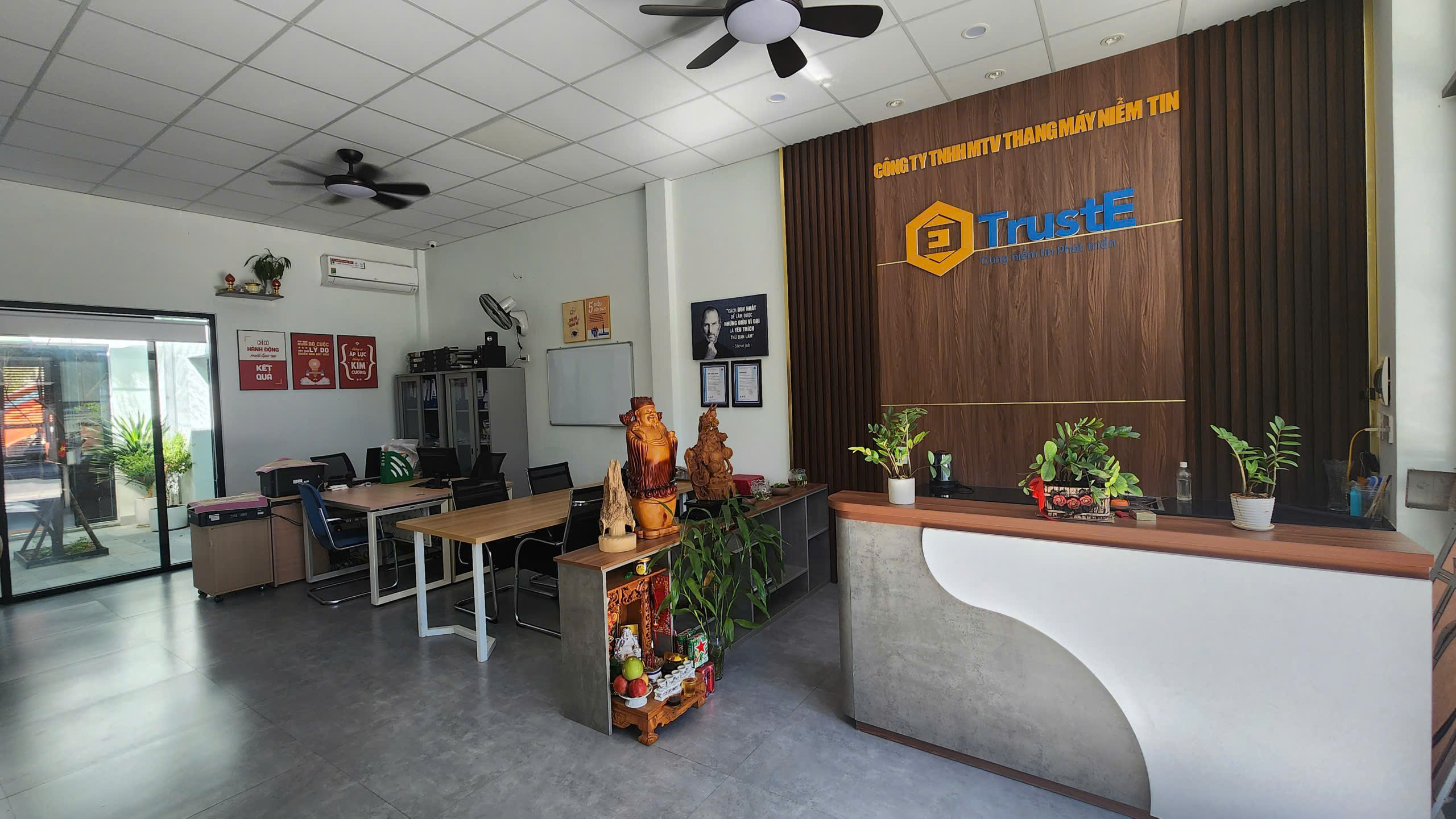 Hình ảnh công ty - Công Ty TNHH MTV Thang Máy Niềm Tin