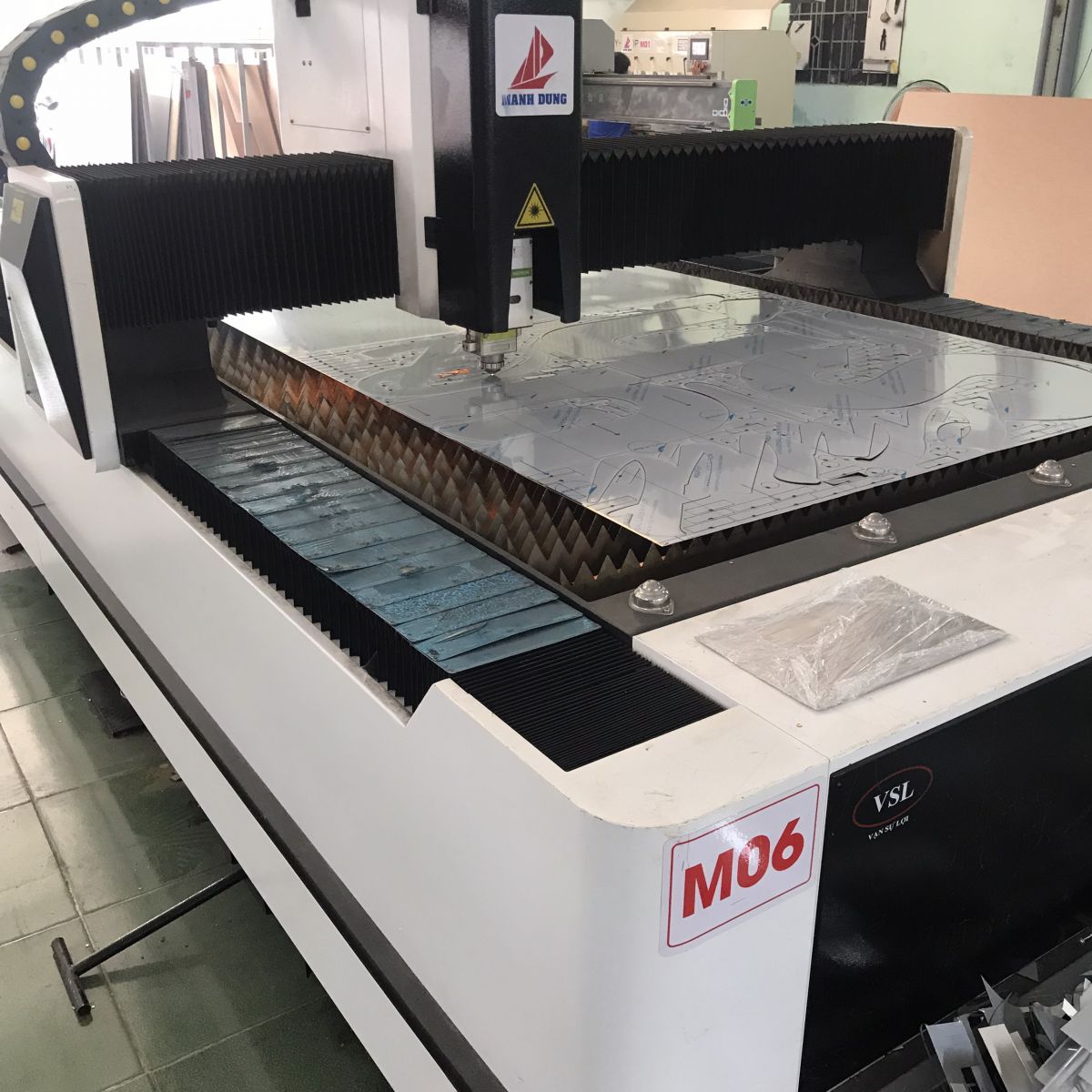 Hình ảnh nhà xưởng, máy móc Mạnh Dũng - In ấn Quảng Cáo Mạnh Dũng - Công Ty Cổ Phần Quảng Cáo Mạnh Dũng