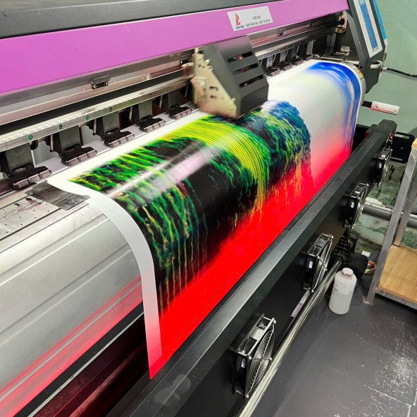 In tranh decal PP - In ấn Quảng Cáo Mạnh Dũng - Công Ty Cổ Phần Quảng Cáo Mạnh Dũng