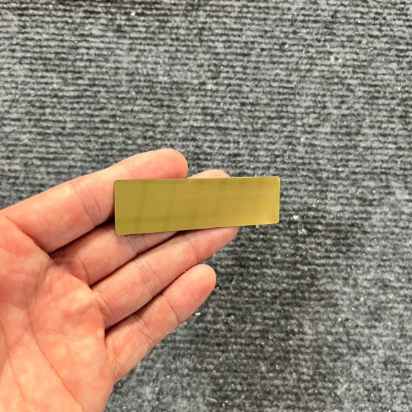 Phôi bảng tên inox vàng gương, vàng xước - Quà Tặng Mạnh Dũng - Công Ty Cổ Phần Quảng Cáo Mạnh Dũng
