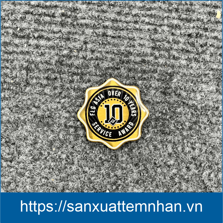 Tem gắn túi da, đồ da