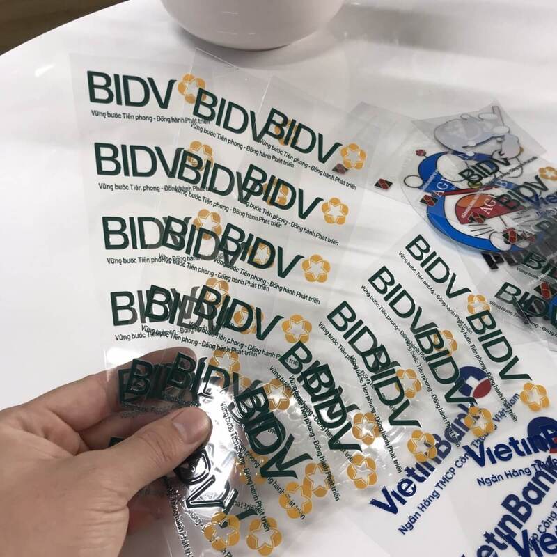 Tem nhãn UV DTF dán đồ dùng - Tem Nhãn Mạnh Dũng - Công Ty Cổ Phần Quảng Cáo Mạnh Dũng
