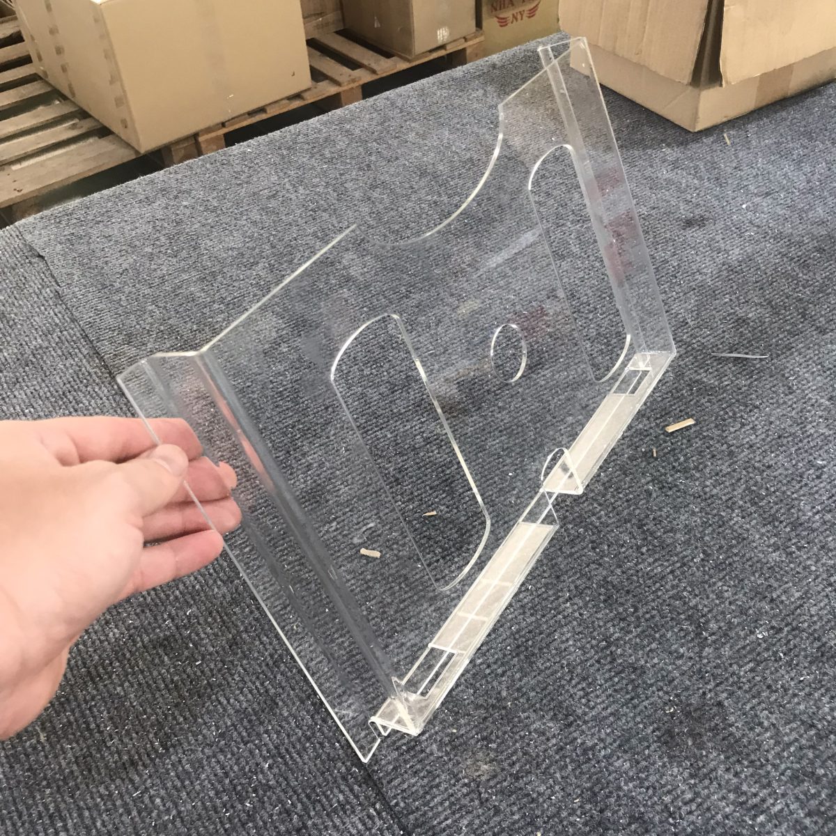 Kệ mica treo tường KLA4 dọc