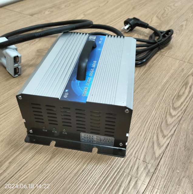 Sạc 24V-30A