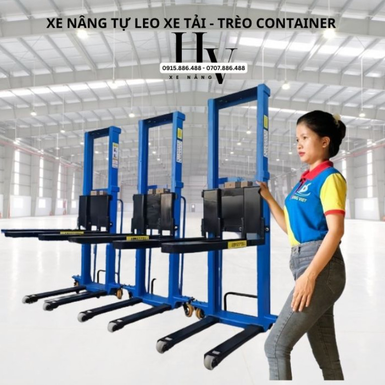 Xe nâng tự leo xe tải