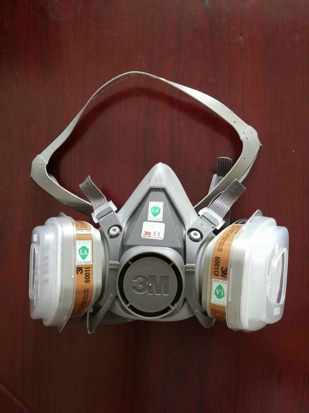 Mặt nạ phòng độc