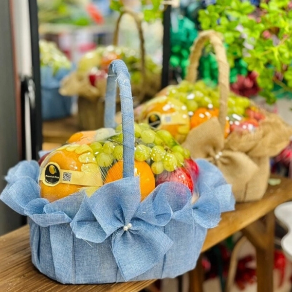 Giỏ hoa quả quà tặng - Công Ty TNHH Tu Farm