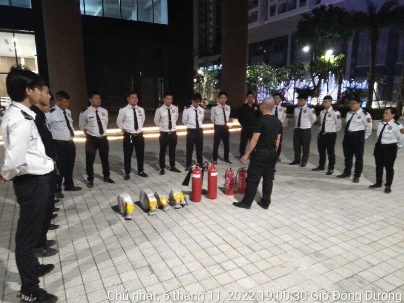 Dịch vụ bảo vệ chung cư