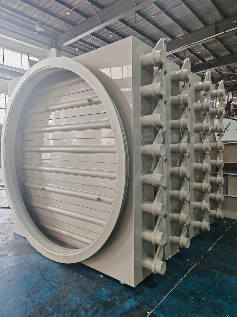 Thiết bị và vật tư xử lý khí thải