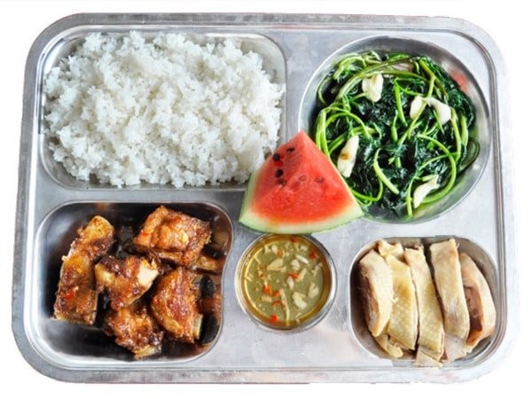 Sườn ram, gà luộc - An Tâm Foods - Công Ty TNHH Cung Cấp Suất Ăn An Tâm