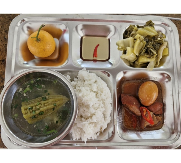 Khổ qua hầm, thịt kho trứng - An Tâm Foods - Công Ty TNHH Cung Cấp Suất Ăn An Tâm