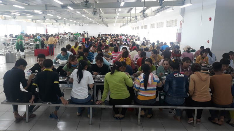 Hình ảnh phục vụ tại chỗ - An Tâm Foods - Công Ty TNHH Cung Cấp Suất Ăn An Tâm