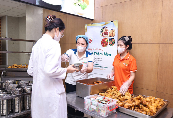 Hình ảnh đội ngũ nhân sự Dici - Suất Ăn Công Nghiệp Dici Catering - Công Ty Cổ Phần Dici Việt Nam