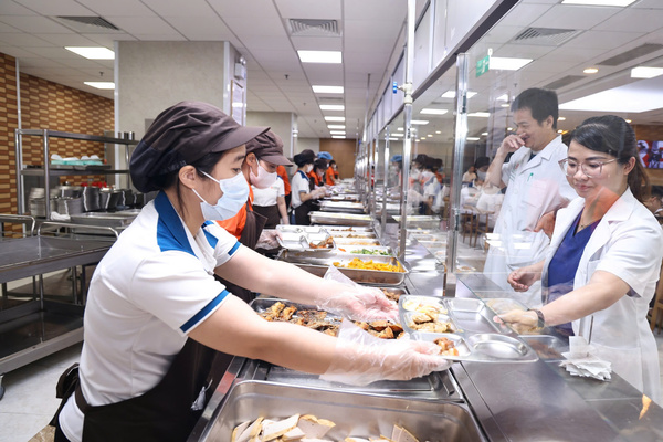 Suất ăn công nghiệp - Suất Ăn Công Nghiệp Dici Catering - Công Ty Cổ Phần Dici Việt Nam