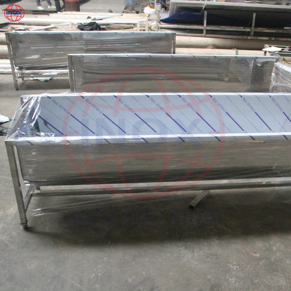 Gia công khay tàn thuốc inox