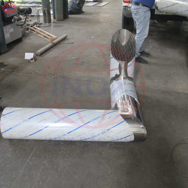 Ống hút mùi bếp công nghiệp