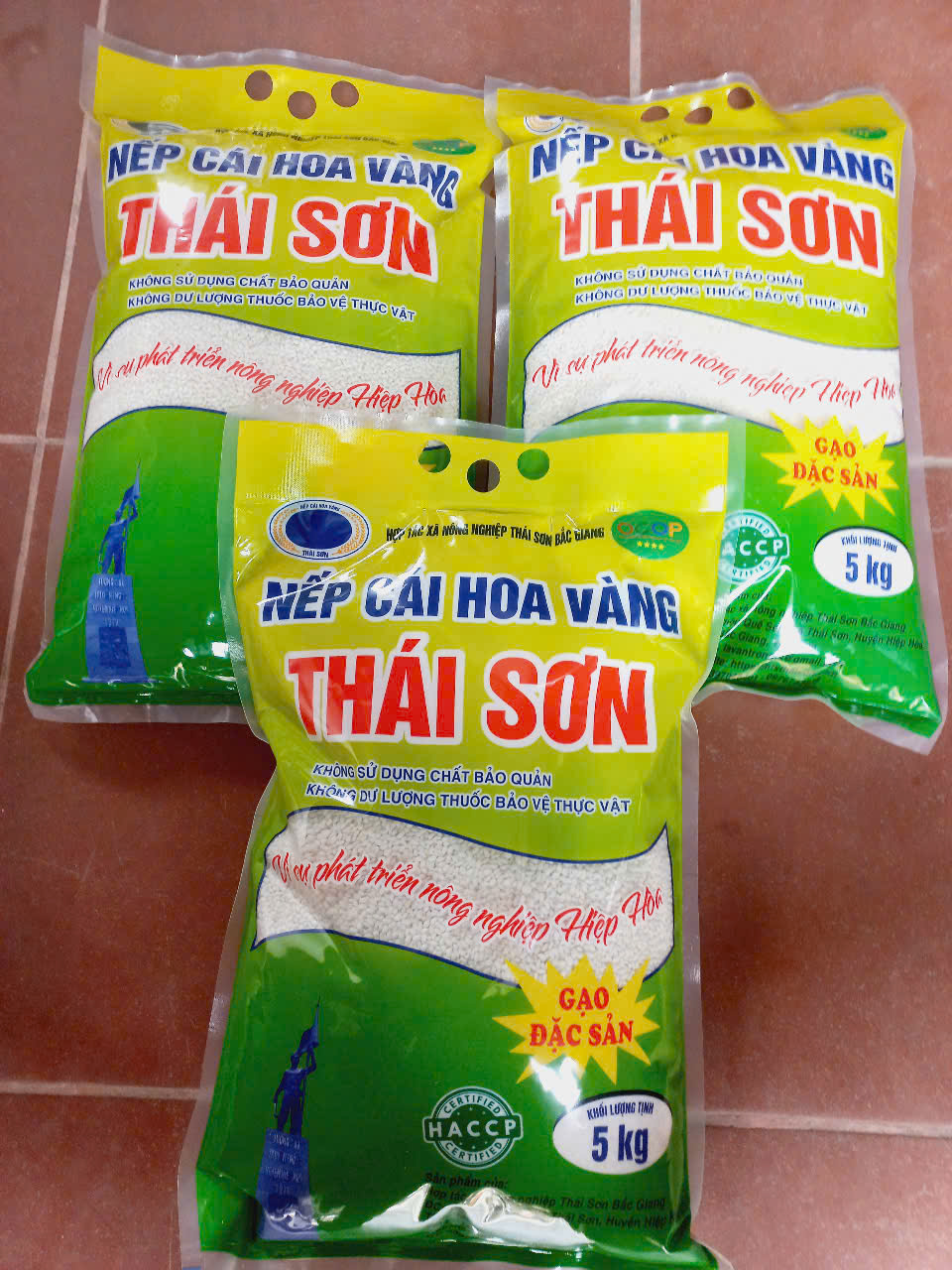 Gạo Nếp Cái Hoa Vàng Thái Sơn - Hợp Tác Xã Nông Nghiệp Thái Sơn Bắc Giang