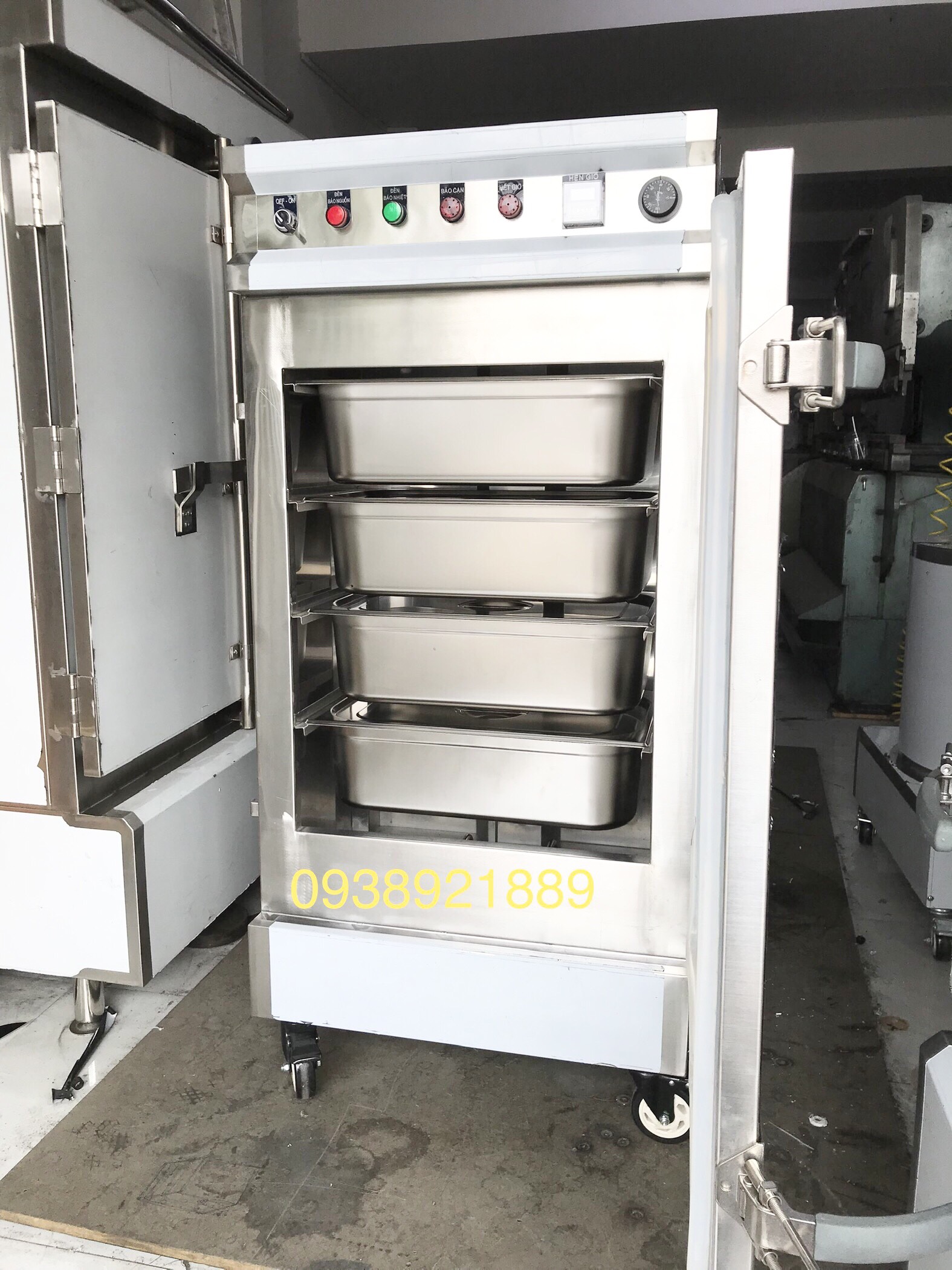 Tủ hấp khăn - Chi Nhánh Long An - Công Ty TNHH Thương Mại Sản Xuất Inox Phước Thành