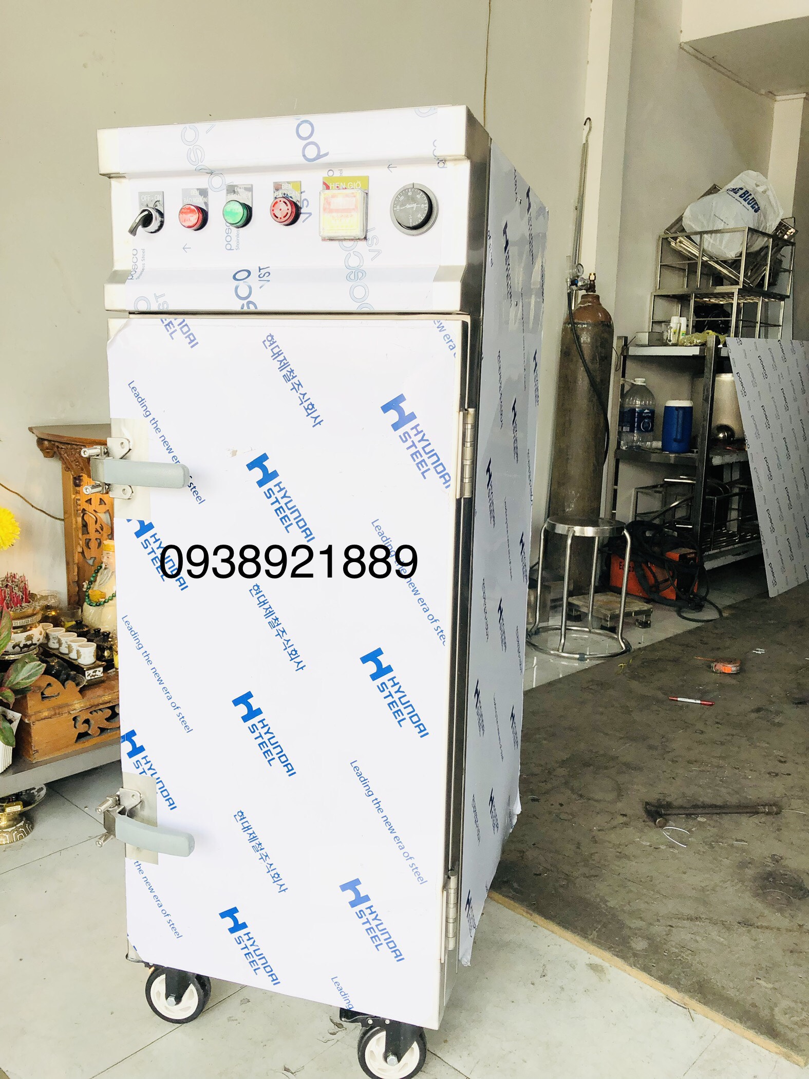 Tủ hấp khăn - Chi Nhánh Long An - Công Ty TNHH Thương Mại Sản Xuất Inox Phước Thành