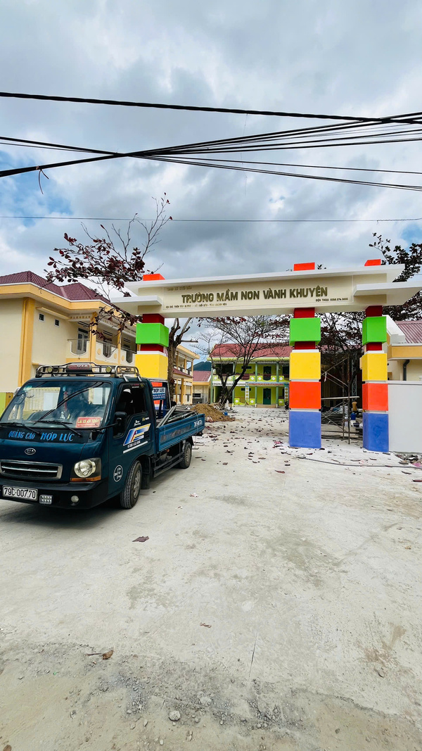 Thiết kế và thi công bảng hiệu quảng cáo