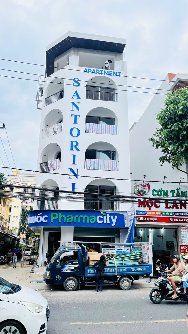 Thiết kế và thi công bảng hiệu quảng cáo