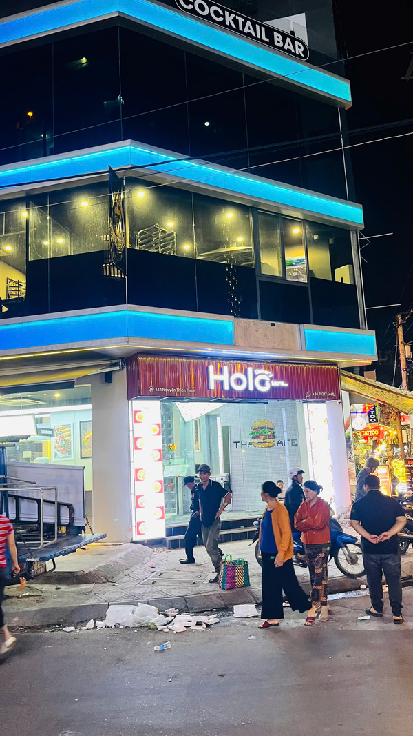 Thiết kế và thi công bảng hiệu quảng cáo