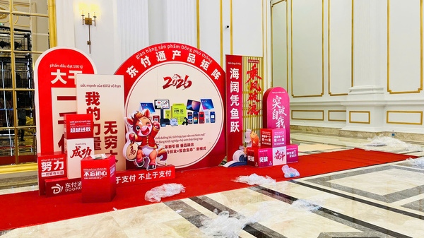 Thiết kế và thi công bảng hiệu quảng cáo